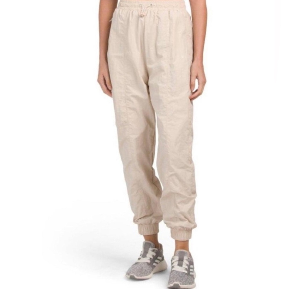 WILO The Label‎ Women’s Size Small Clay Soft Beige Nylon Athletic Pants Joggers